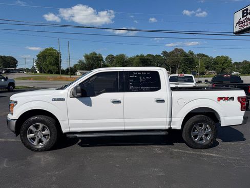Used 2018 Ford F150 XLT w/ Equipment Group 302A Luxury AWD/4WD image 9