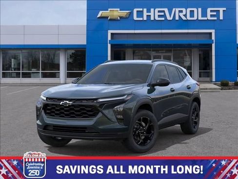 New 2026 Chevrolet Trax LT w/ Driver Confidence Package FWD image 6