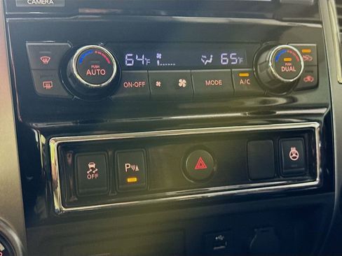 Used 2016 Nissan Titan Platinum Reserve image 17