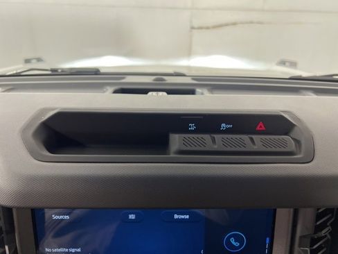 New 2025 Ford Bronco 4-Door image 21