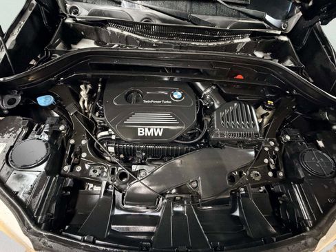 Used 2017 BMW X1 xDrive28i image 12