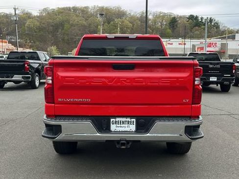 Used 2024 Chevrolet Silverado 1500 LT AWD/4WD image 5