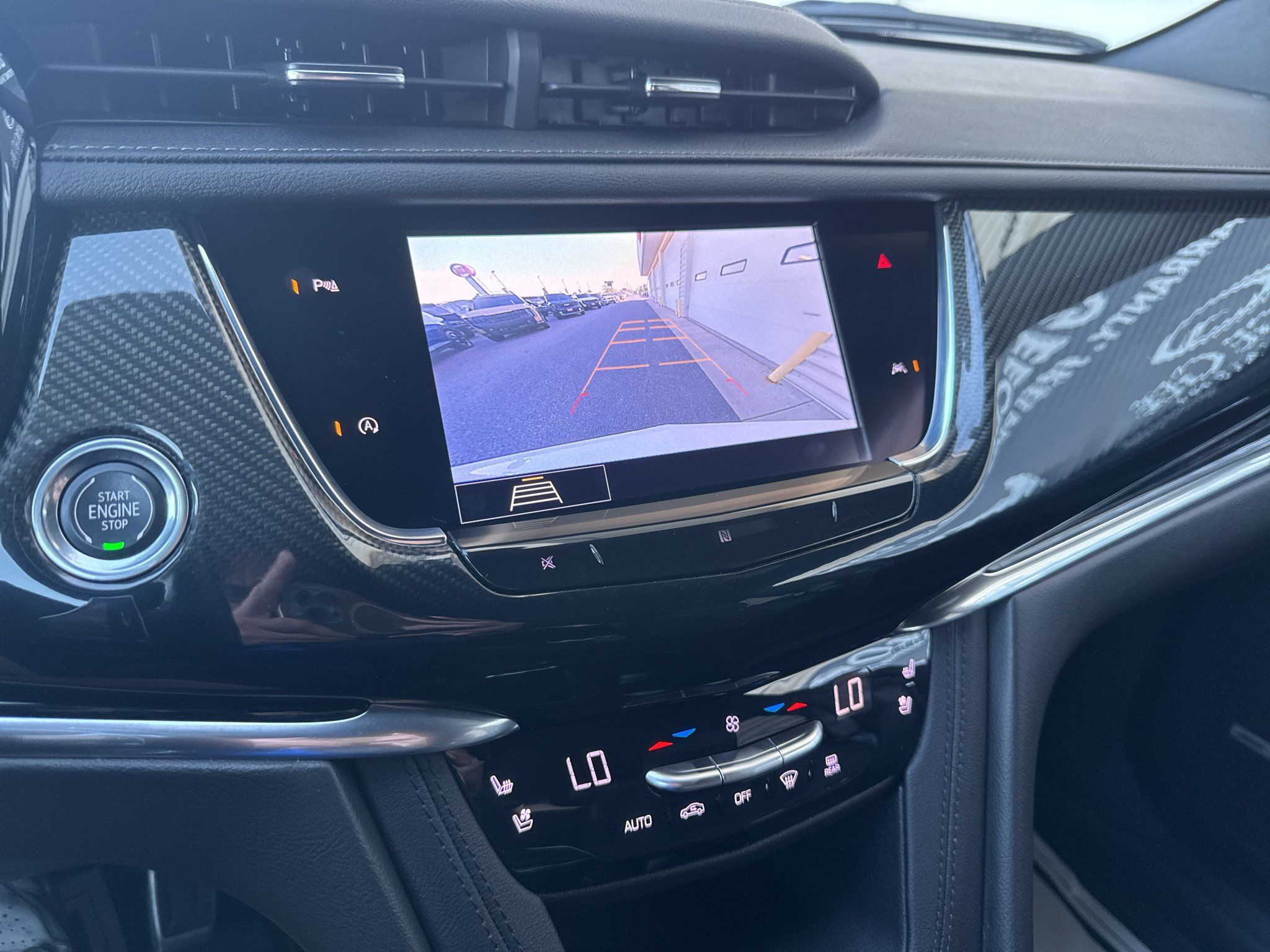 Used 2020 Cadillac XT6 Sport AWD/4WD image 26