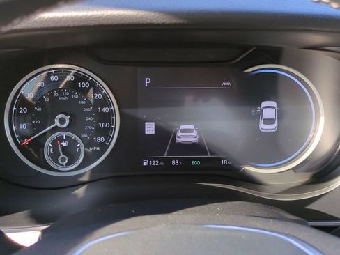Used 2026 Genesis G70 2.5T RWD image 26