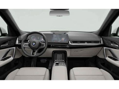 New 2026 BMW X1 xDrive28i image 8