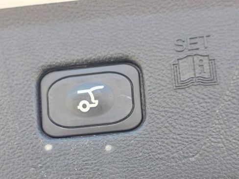 Used 2024 Ford Edge SEL w/ Convenience Package AWD/4WD image 46