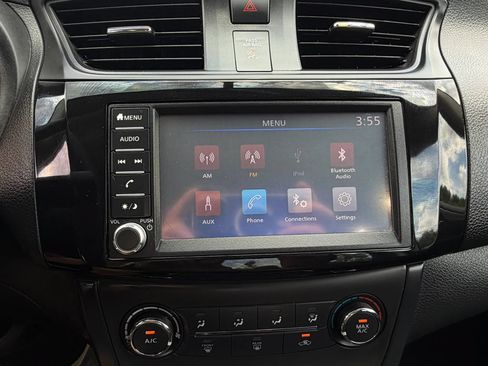 Used 2019 Nissan Sentra S FWD image 21