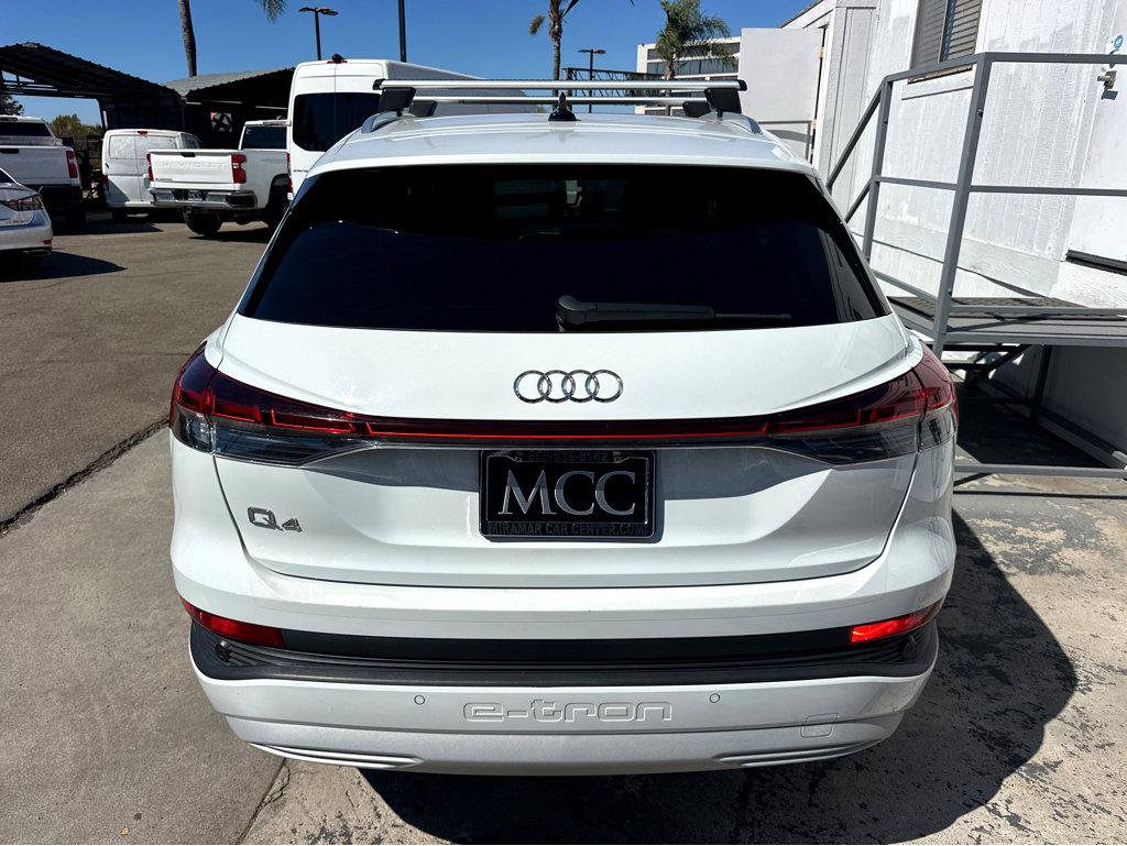 Used 2023 Audi Q4 e-tron Premium Plus w/ Premium Plus RWD image 5