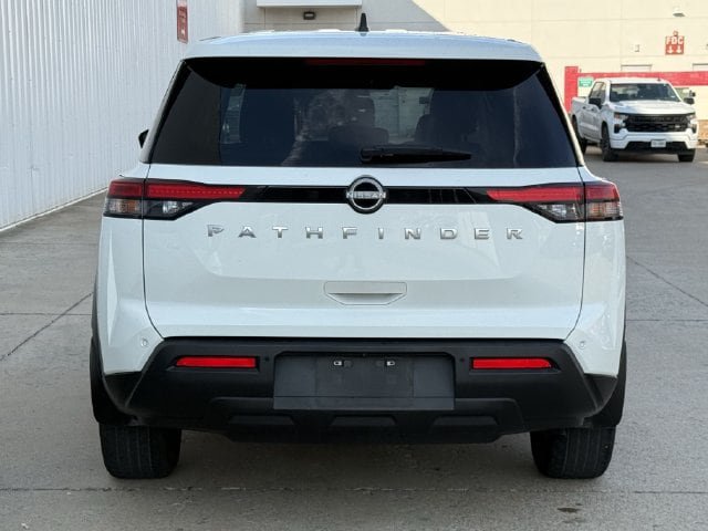 Used 2024 Nissan Pathfinder S w/ Cargo Package FWD image 5