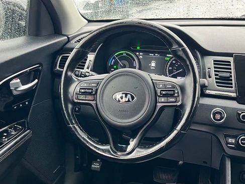 Used 2019 Kia Niro EX Premium w/ Sunroof Package image 14