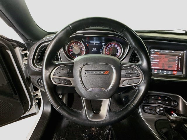 Used 2022 Dodge Challenger SXT w/ Plus Package RWD image 12