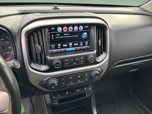 Used 2018 GMC Canyon SLE w/ SLE Convenience Package AWD/4WD image 14
