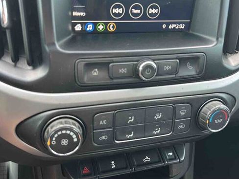 Used 2019 Chevrolet Colorado W/T w/ Custom Special Edition AWD/4WD image 26