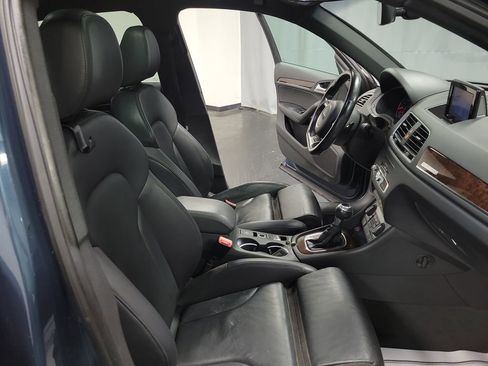 Used 2018 Audi Q3 2.0T Premium Plus w/ Premium Plus Package image 23