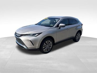 Certified 2023 Toyota Venza XLE