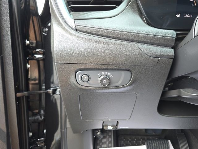 Used 2024 Buick Encore GX Sport Touring w/ Comfort Package AWD/4WD image 23