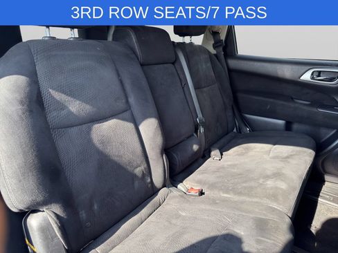 Used 2015 Nissan Pathfinder S FWD image 3