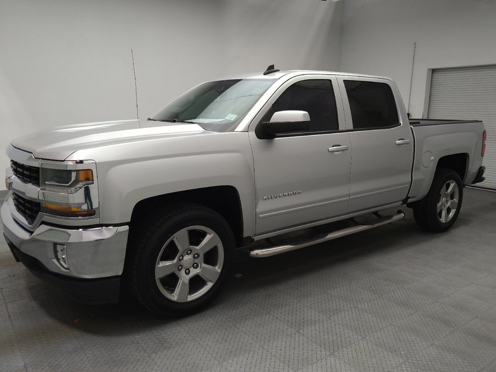Used 2017 Chevrolet Silverado 1500 LT w/ All Star Edition RWD image 2