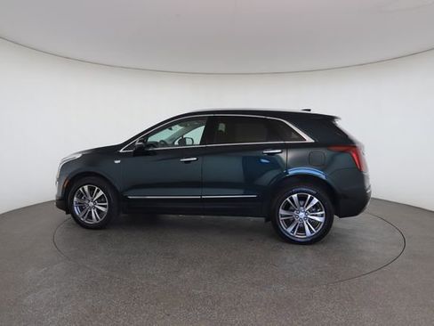 Used 2025 Cadillac XT5 Premium Luxury AWD/4WD image 8