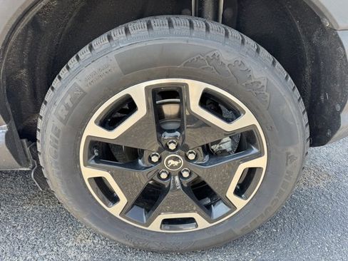 Used 2021 Ford Bronco Sport Outer Banks image 11