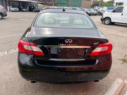 Used 2012 INFINITI M37 w/ Premium Pkg image 5