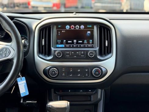 Used 2016 Chevrolet Colorado LT w/ Midnight Edition AWD/4WD image 22