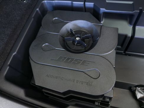 Used 2020 Nissan Pathfinder SL image 44