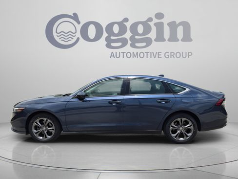 Used 2023 Honda Accord EX image 3