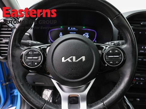 Used 2023 Kia Soul EX FWD image 10