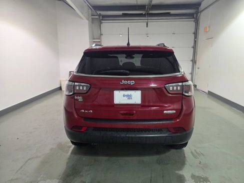 Used 2023 Jeep Compass Latitude AWD/4WD image 6