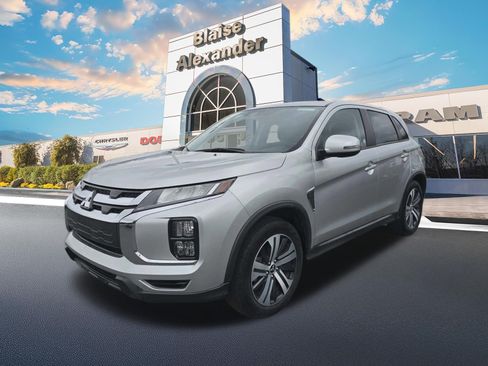 Used 2025 Mitsubishi Outlander Sport SE image 8