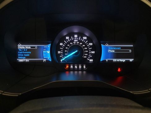 Used 2023 Ford Edge SEL image 23