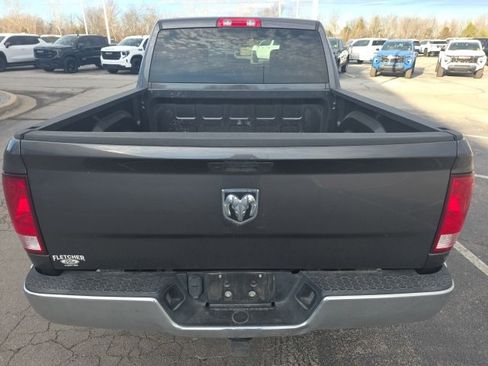 Used 2022 RAM 1500 Tradesman w/ Tradesman SXT Package image 3