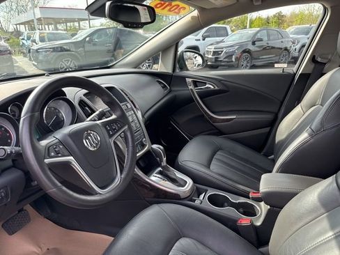 Used 2016 Buick Verano Leather FWD image 10