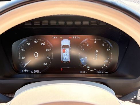 Certified 2022 Volvo XC90 T6 Inscription w/ Advanced Package image 19