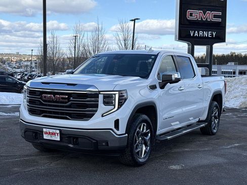 Used 2022 GMC Sierra 1500 SLT w/ SLT Premium Package image 1