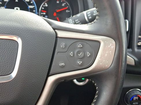 Used 2022 GMC Terrain Denali w/ Denali Premium Package image 24