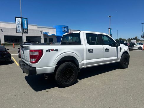 Used 2021 Ford F150 XL w/ Equipment Group 101A High AWD/4WD image 3