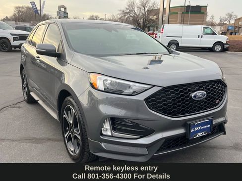 Used 2023 Ford Edge ST AWD/4WD image 5