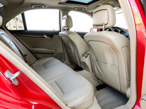 Used 2011 Mercedes-Benz C 300 Sedan w/ Premium 1 Pkg image 37