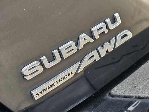 Used 2024 Subaru Crosstrek 2.0i Premium image 12