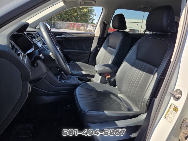 Used 2024 Volkswagen Tiguan SE FWD image 9