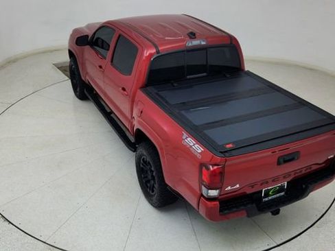 Used 2020 Toyota Tacoma SR image 78