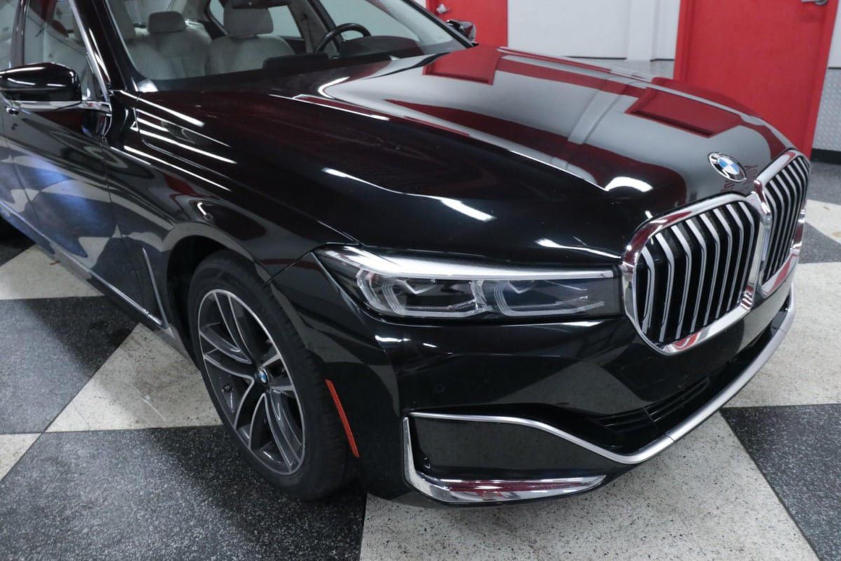Used 2020 BMW 750i xDrive w/ Executive Package AWD/4WD image 39