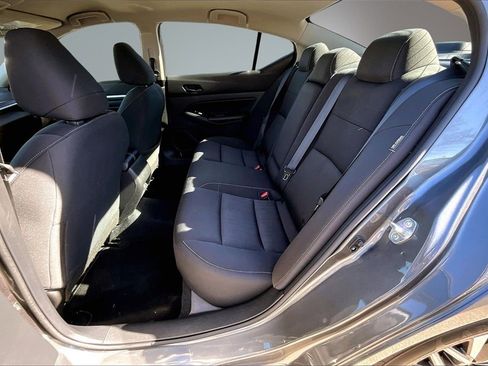 Used 2023 Nissan Altima 2.5 SV image 21