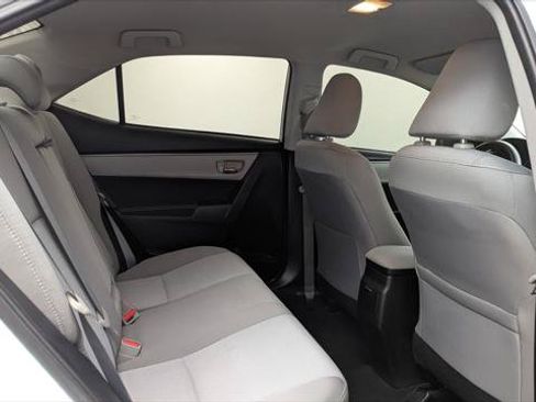 Used 2016 Toyota Corolla LE FWD image 18