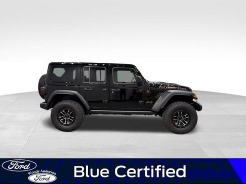 Used 2024 Jeep Wrangler Unlimited Rubicon w/ XTREMEE 35" Tire Package AWD/4WD image 5
