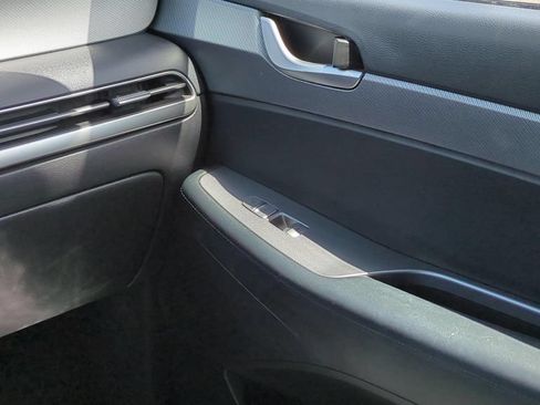 Certified 2025 Hyundai Palisade SEL FWD image 13