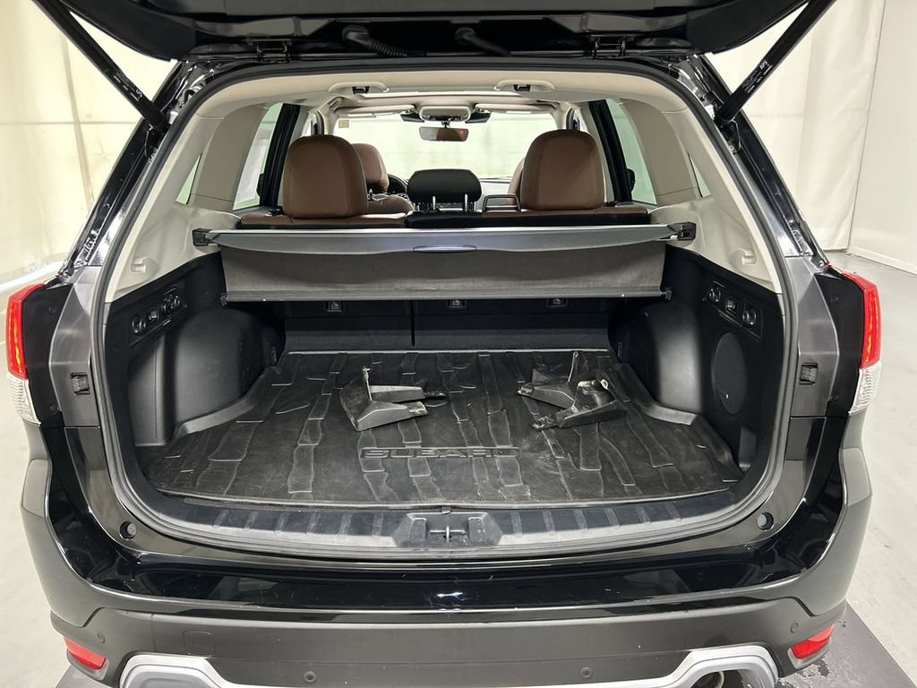 Used 2023 Subaru Forester Touring AWD/4WD image 23