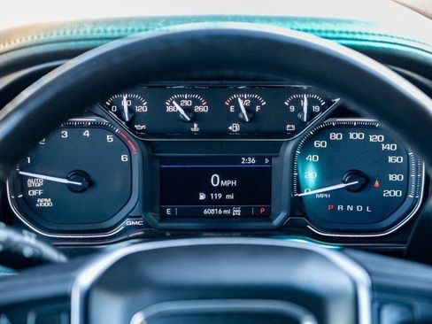 Used 2019 GMC Sierra 1500 SLT image 18